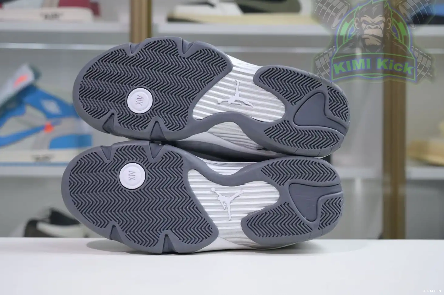 14  Air Jordan Jordan Kimikick 0714